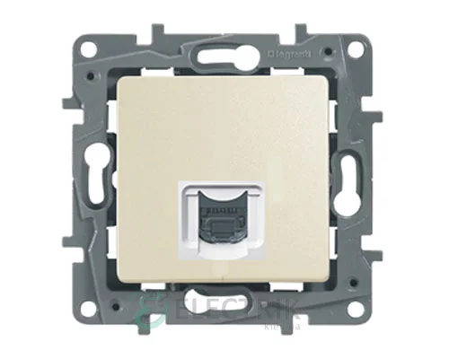 Розетка телефонная RJ 11, слоновая кость (крем) Legrand Etika 672340