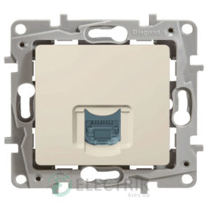 Розетка компьютерная RJ45 кат.5 UTP, слоновая кость (крем) Legrand Etika