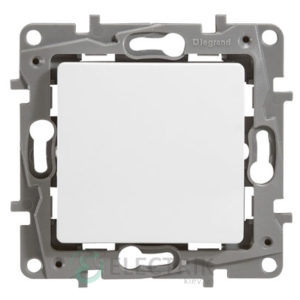 Выключатель 1-клавишный проходной, влагозащищенный IP44, белый Legrand Etika