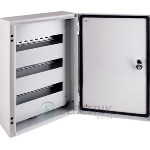 Корпус металлический e.mbox.pro.n.36z IP54 навесной на 36 модулей с замком (s0100217)