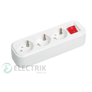 Колодка удлинителя с выключателем К03В 3 места 2P+PE серия CLASSIC, IEK