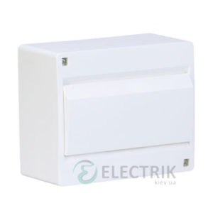 Щит на 8 модулей накладной с белыми дверьми Hager Cosmos VD108PD